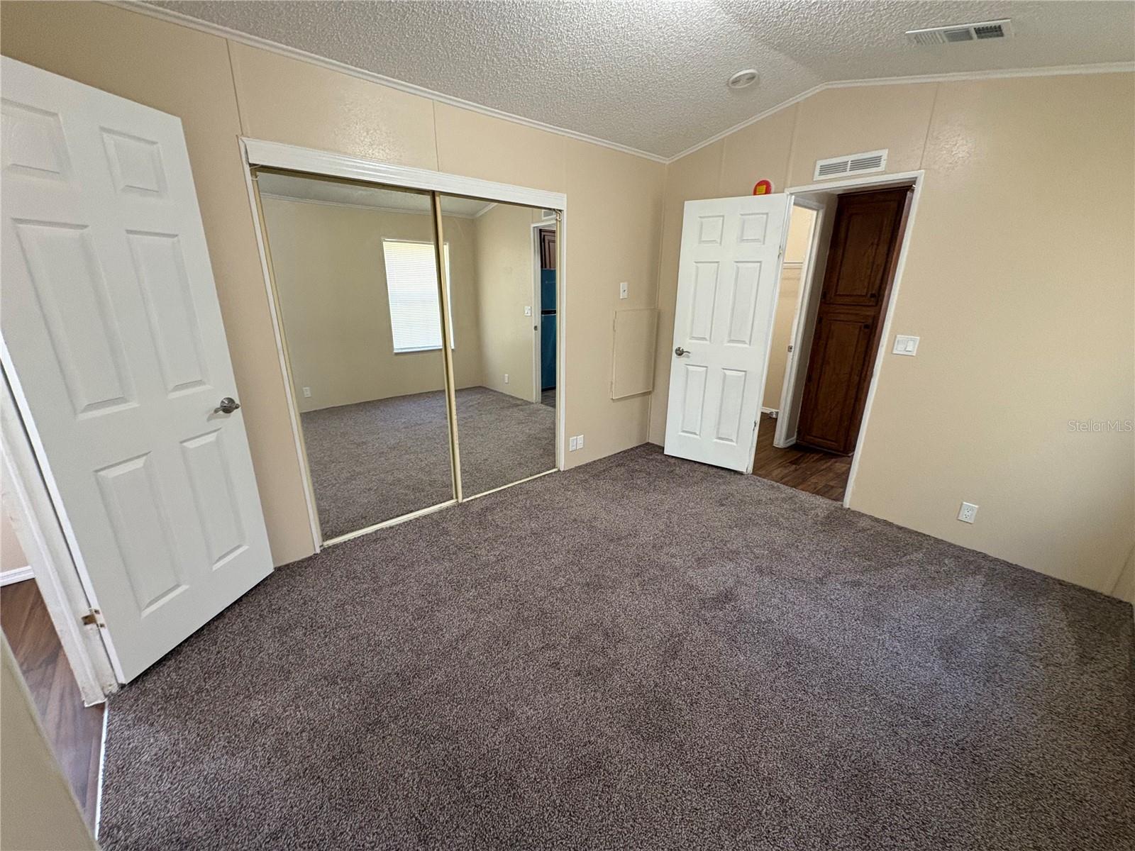 Image 8 of 22 For 4840 Indian Oak Drive