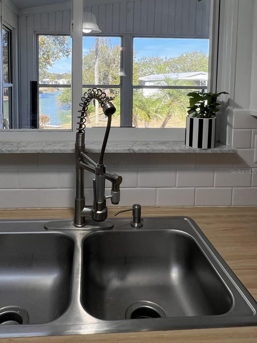 Image 13 of 81 For 2055 Floral Avenue 91