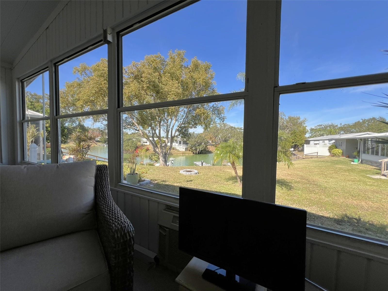 Image 25 of 81 For 2055 Floral Avenue 91