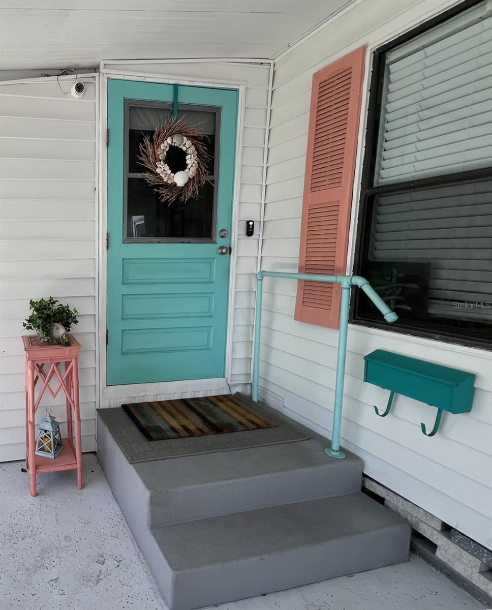 Image 4 of 81 For 2055 Floral Avenue 91