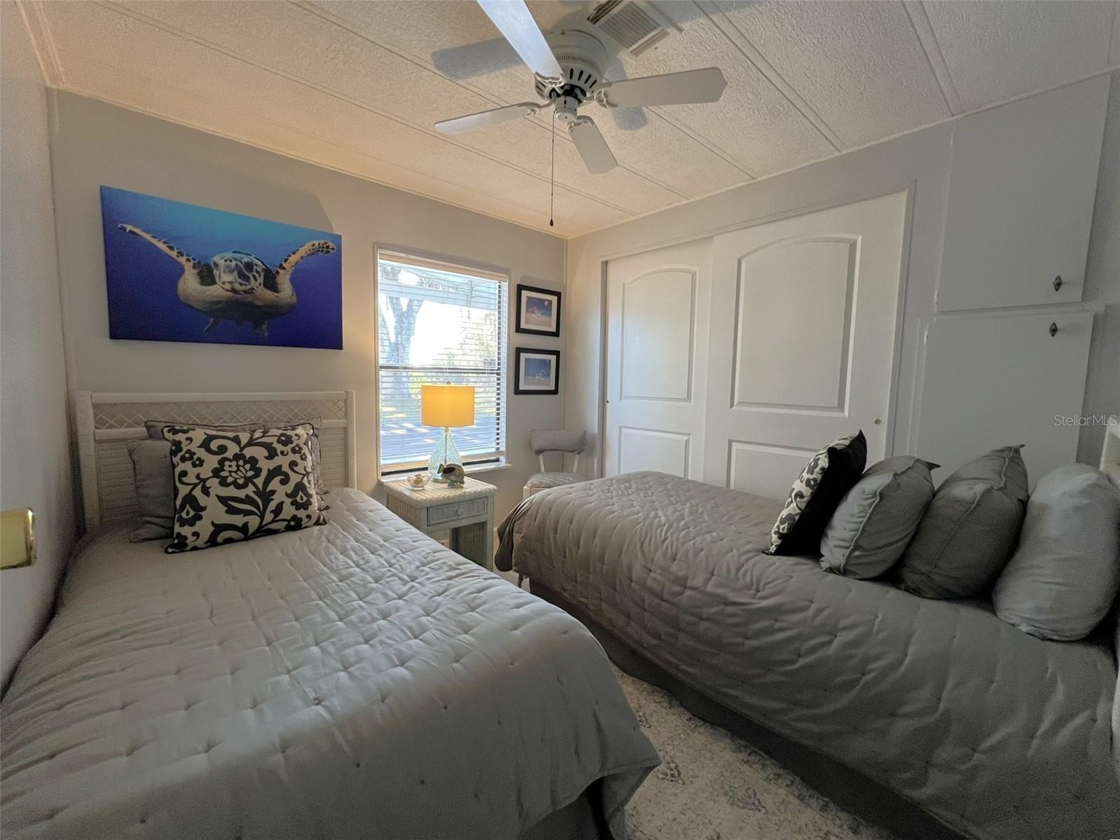 Image 40 of 81 For 2055 Floral Avenue 91