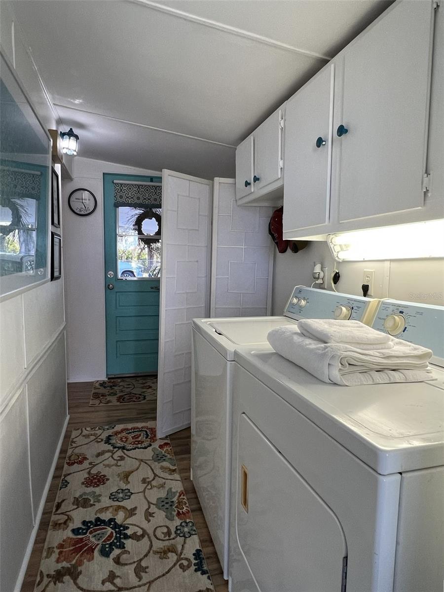 Image 7 of 81 For 2055 Floral Avenue 91