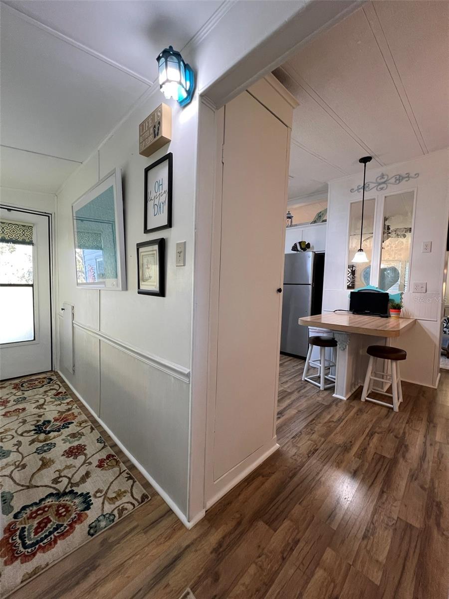 Image 8 of 81 For 2055 Floral Avenue 91