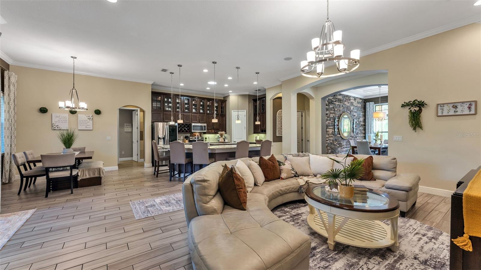 Image 26 of 86 For 3874 Grandefield Circle