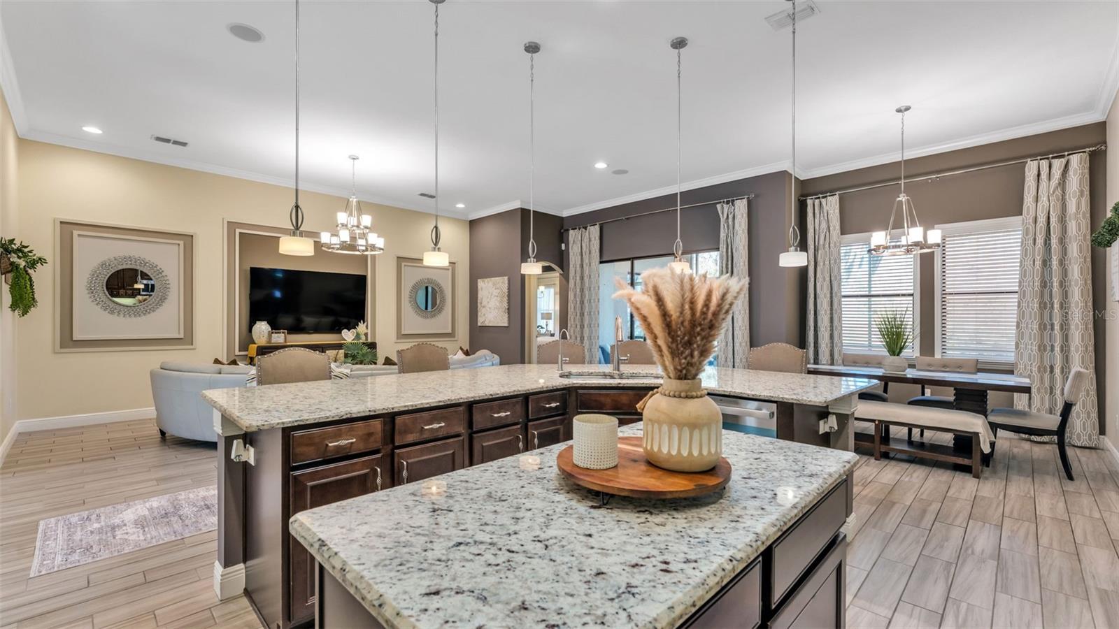 Image 30 of 86 For 3874 Grandefield Circle