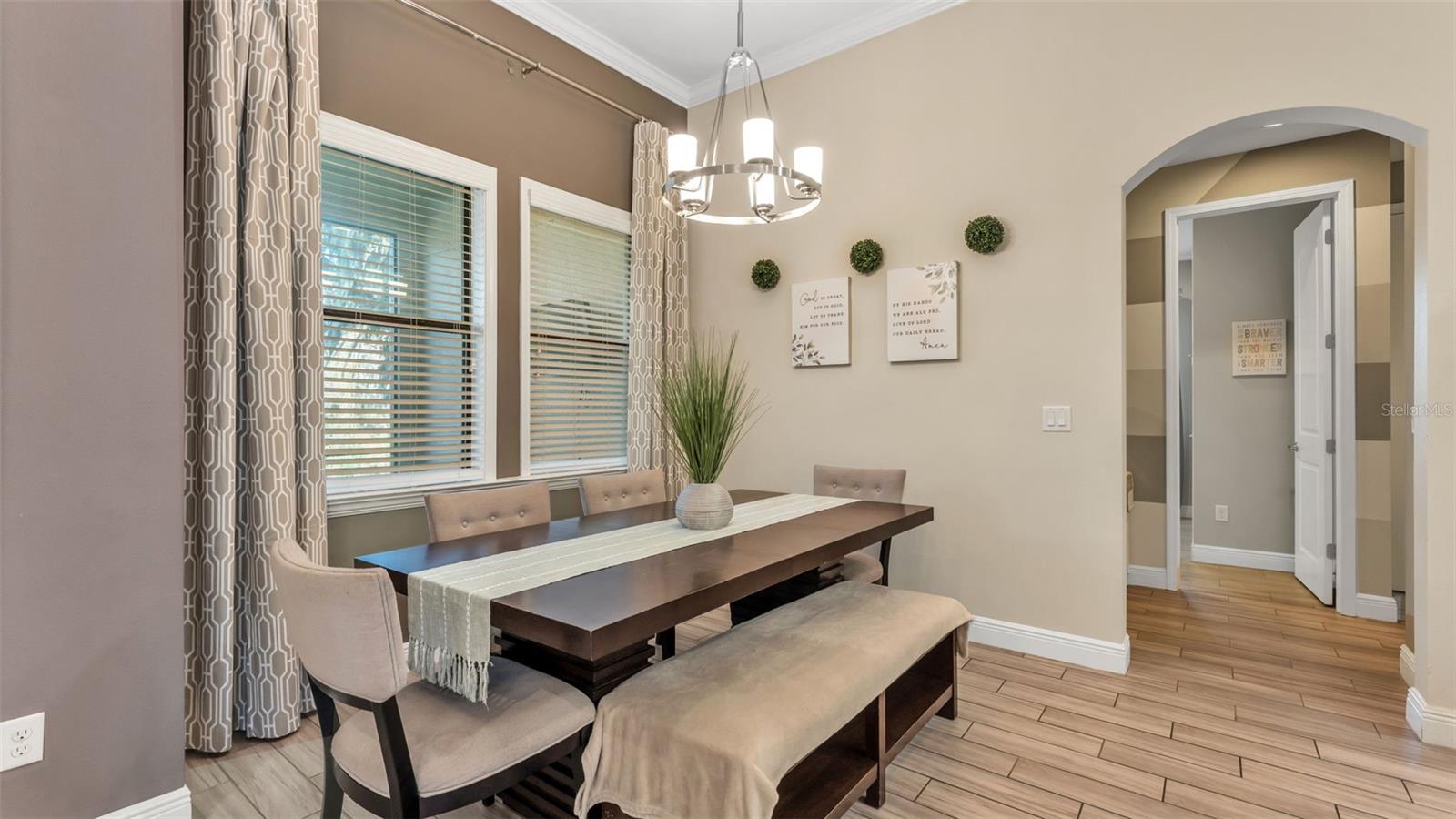 Image 37 of 86 For 3874 Grandefield Circle