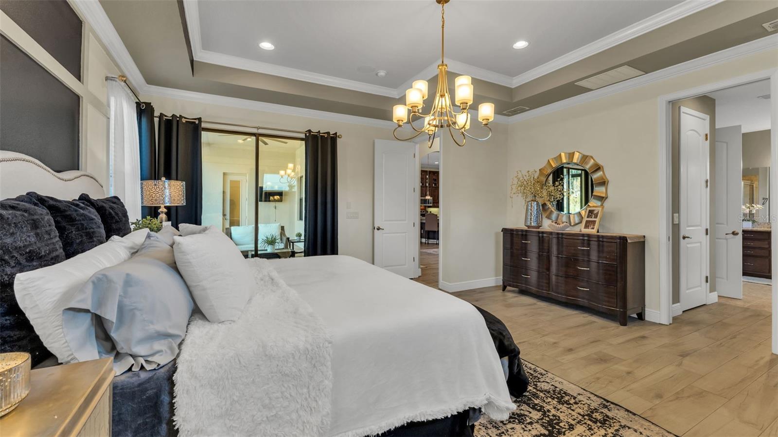 Image 41 of 86 For 3874 Grandefield Circle