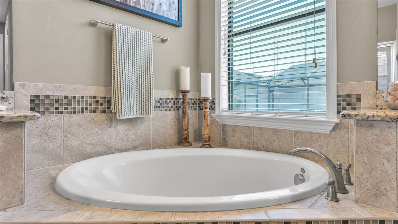 Image 45 of 86 For 3874 Grandefield Circle