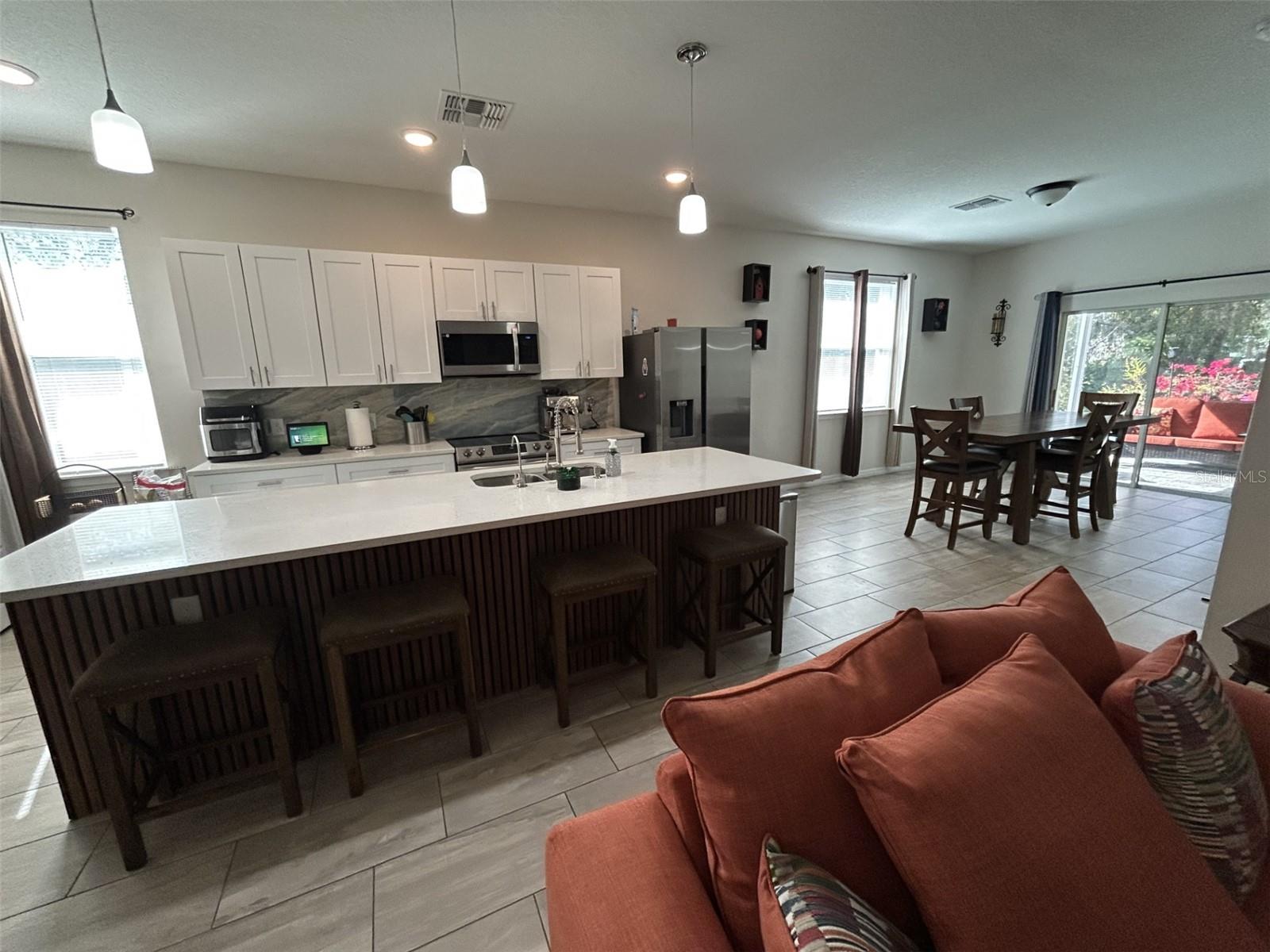 Image 8 of 18 For 9856 8th Avenue