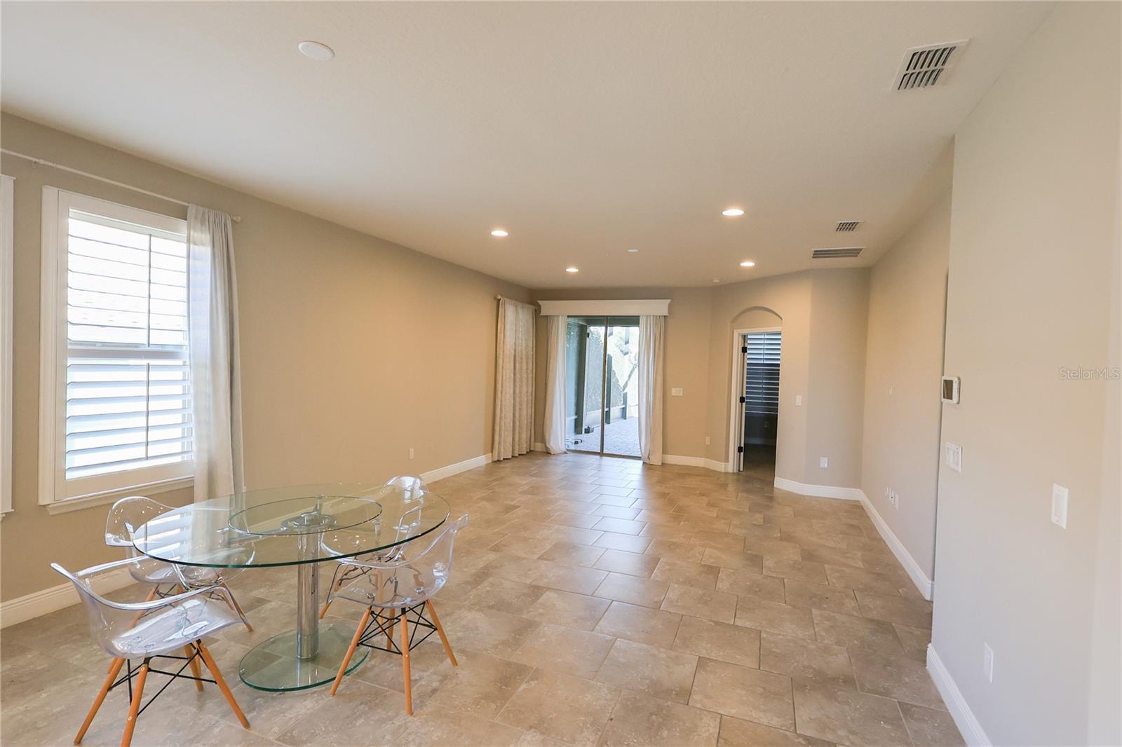 Image 11 of 38 For 4235 Prima Lago Drive