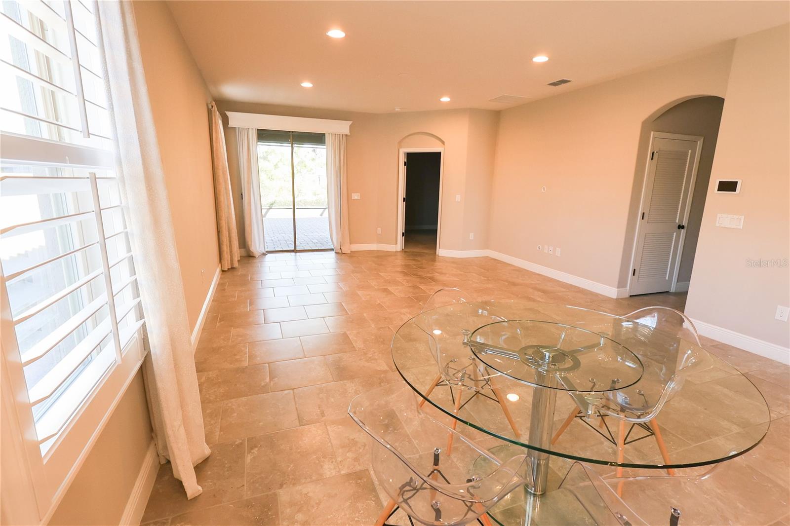 Image 13 of 38 For 4235 Prima Lago Drive