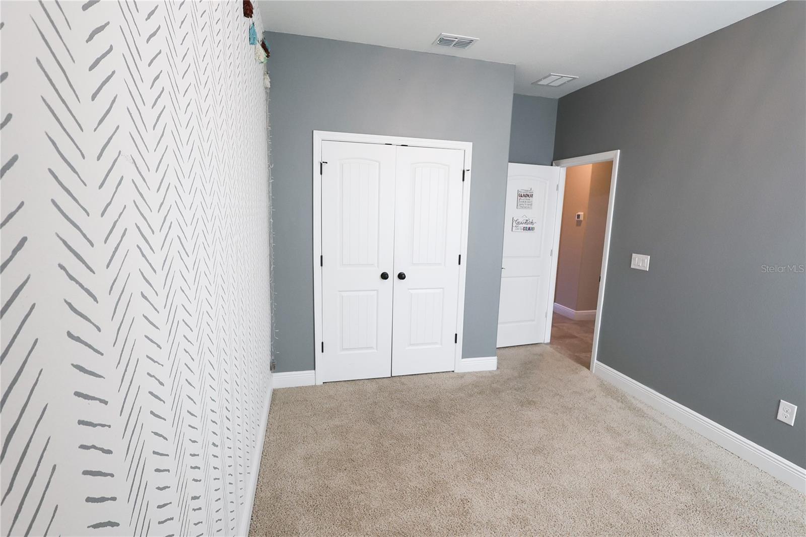 Image 16 of 38 For 4235 Prima Lago Drive