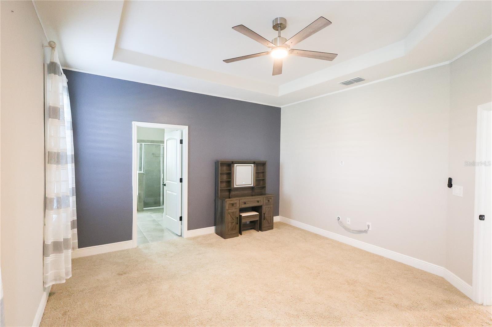 Image 22 of 38 For 4235 Prima Lago Drive