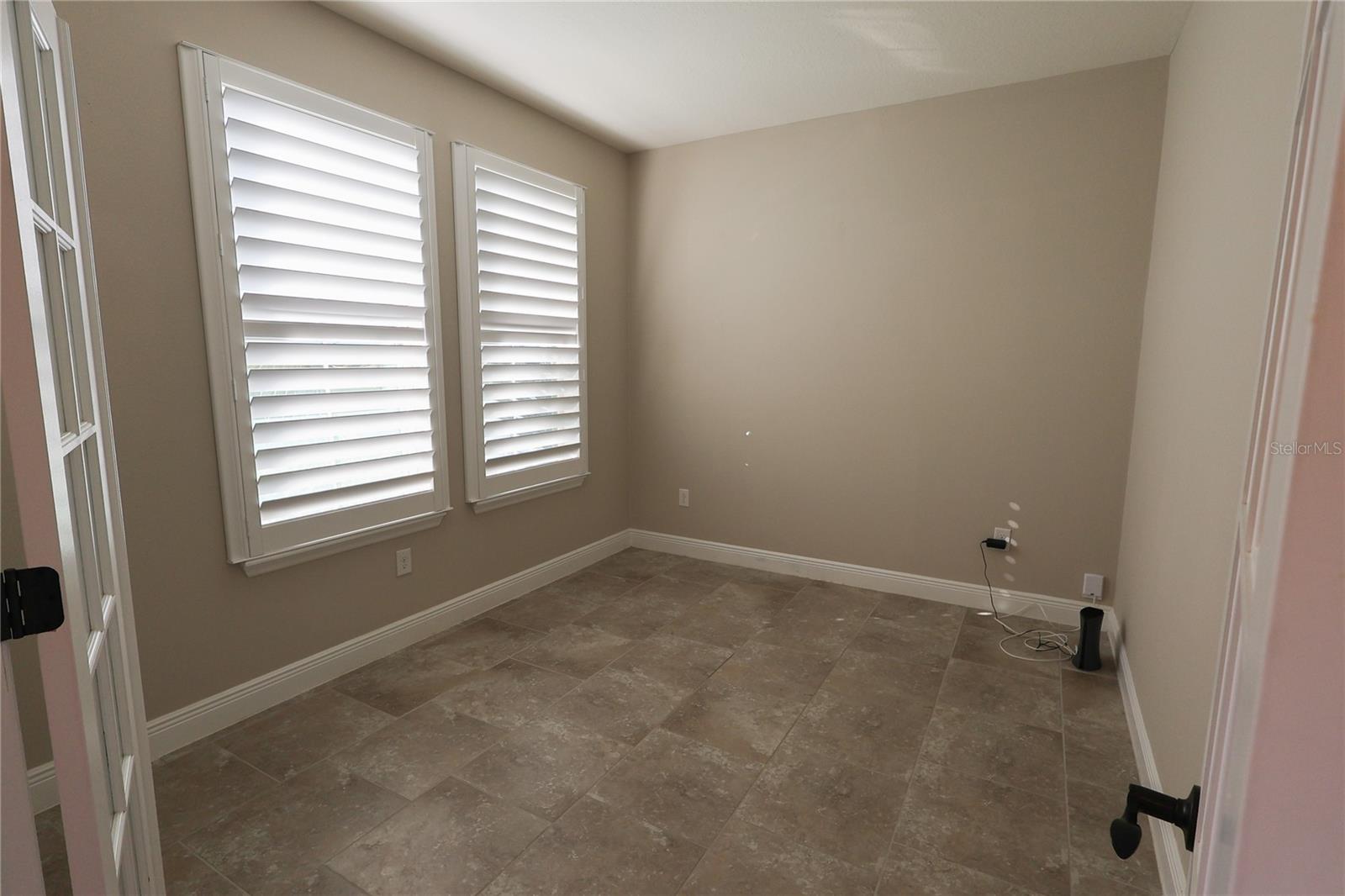 Image 5 of 38 For 4235 Prima Lago Drive