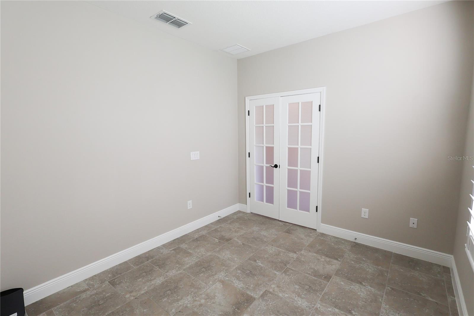 Image 6 of 38 For 4235 Prima Lago Drive