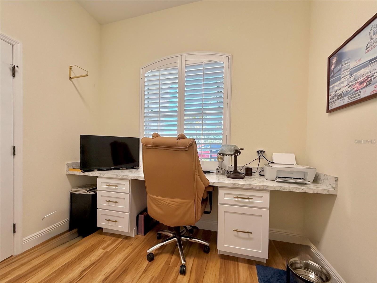 Listing photo id 33 for 5105 Pebble Beach Drive