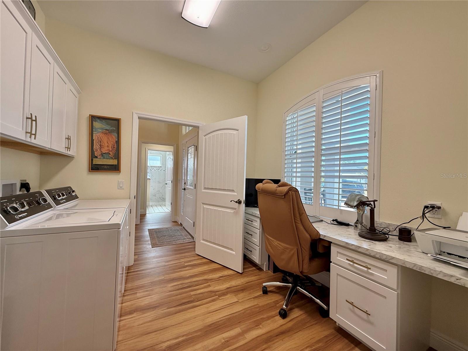 Listing photo id 34 for 5105 Pebble Beach Drive