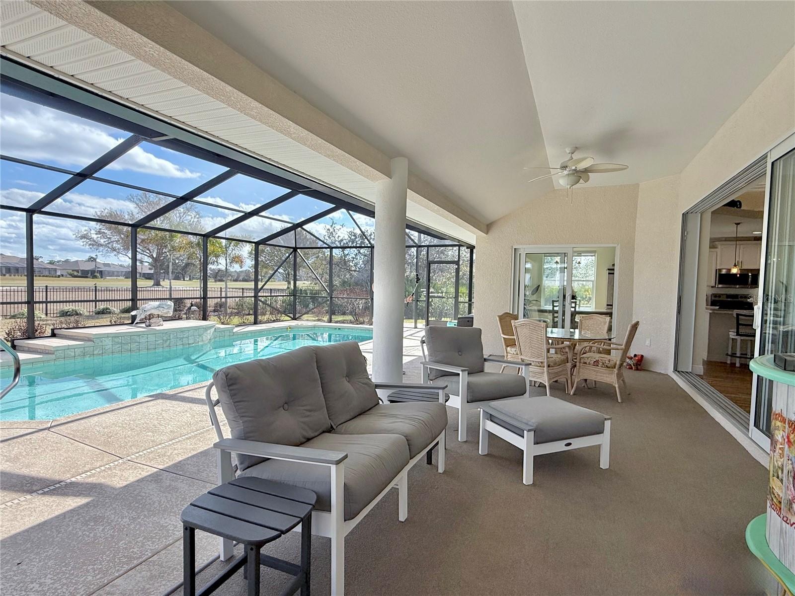 Listing photo id 37 for 5105 Pebble Beach Drive
