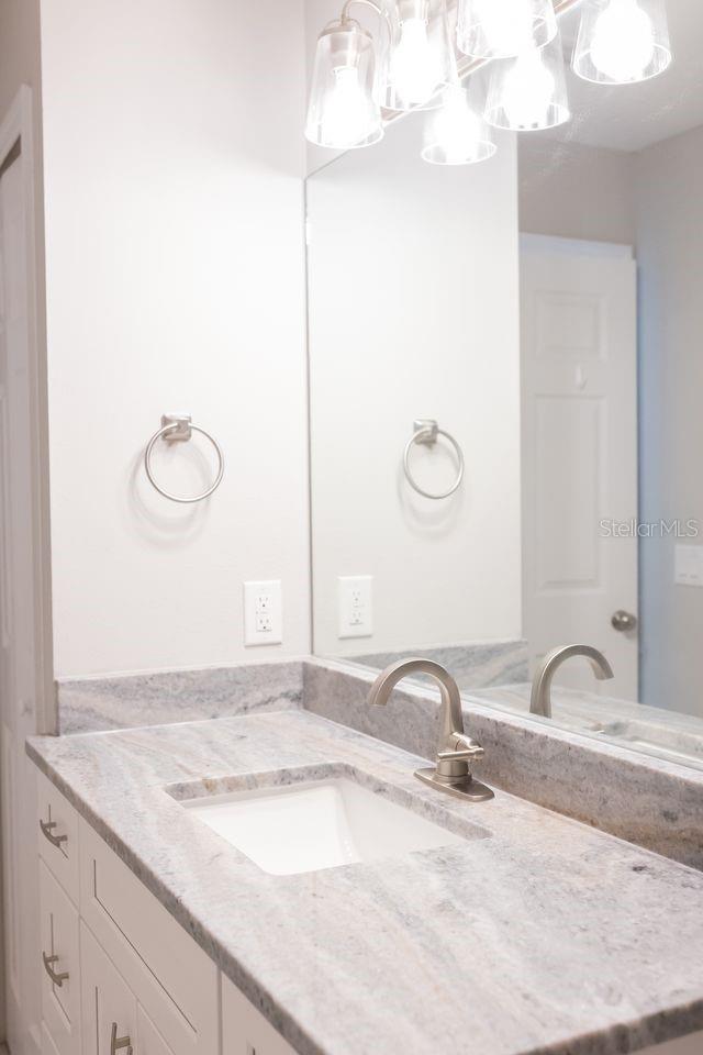 Image 25 of 40 For 2992 Oaks Bend