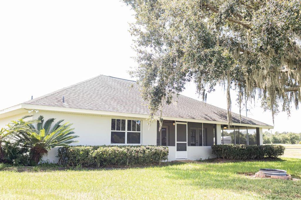 Image 5 of 40 For 2992 Oaks Bend