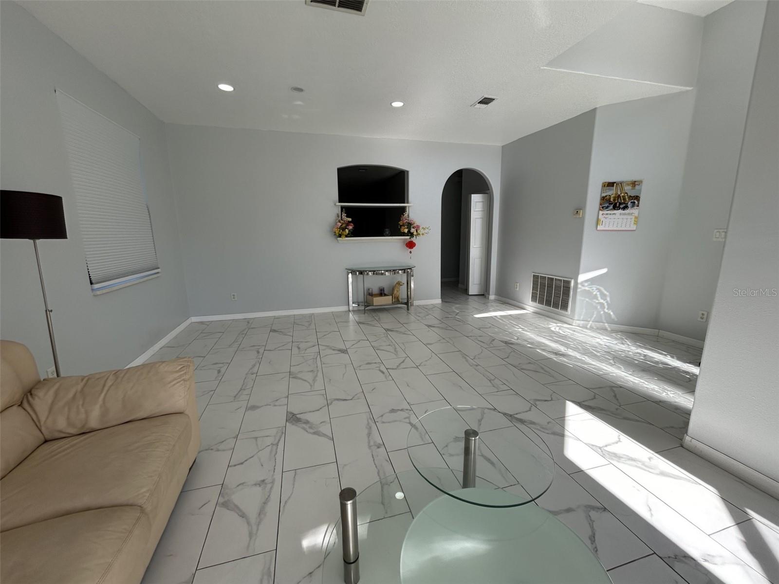 Image 13 of 33 For 10439 Andover Point Circle