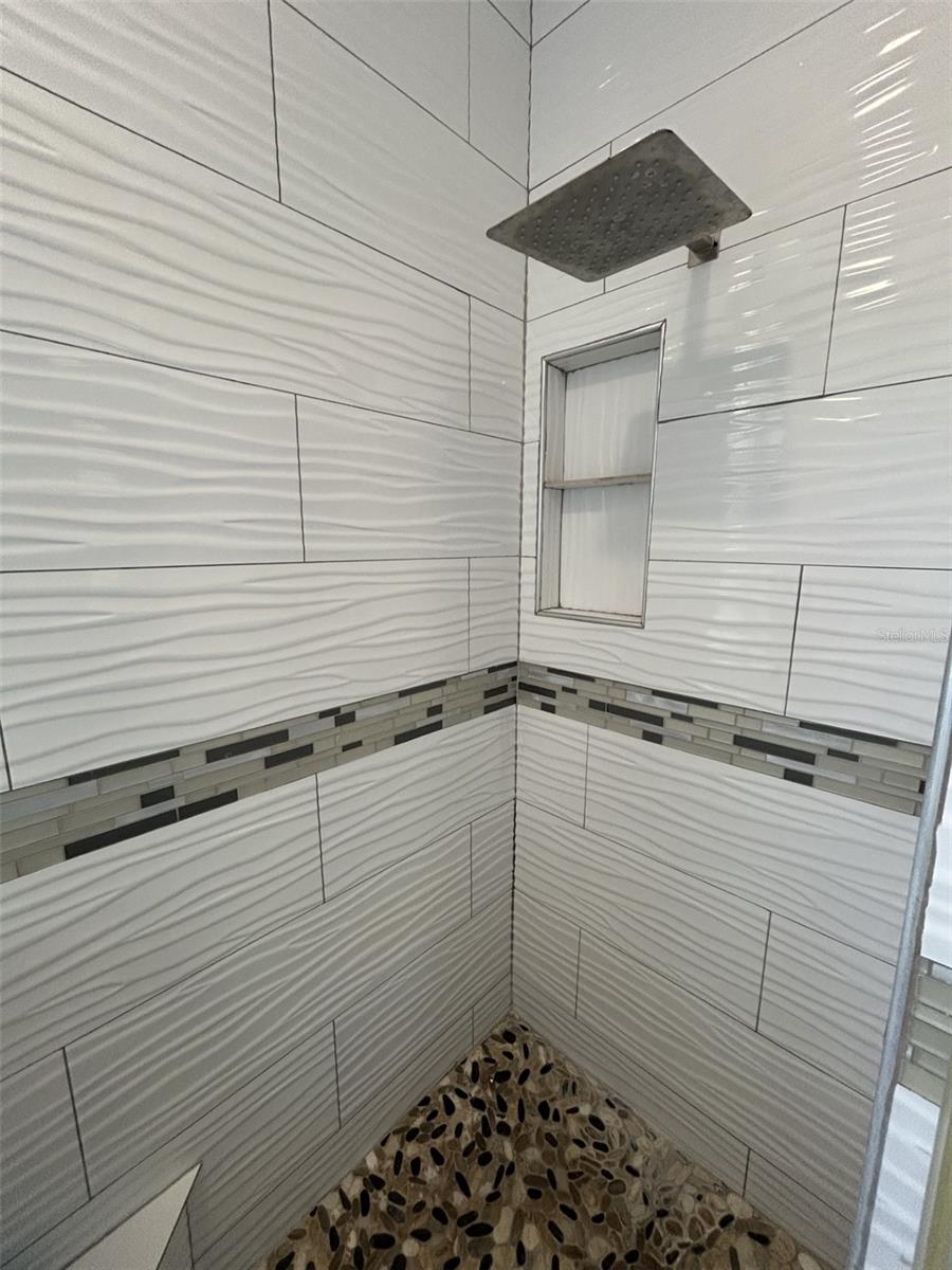 Image 24 of 33 For 10439 Andover Point Circle