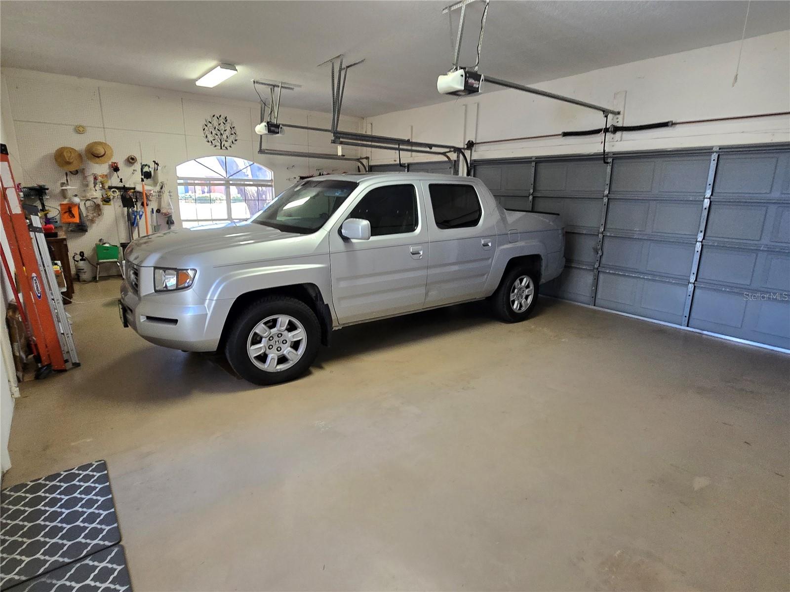 Image 30 of 41 For 2409 Berkshire Drive