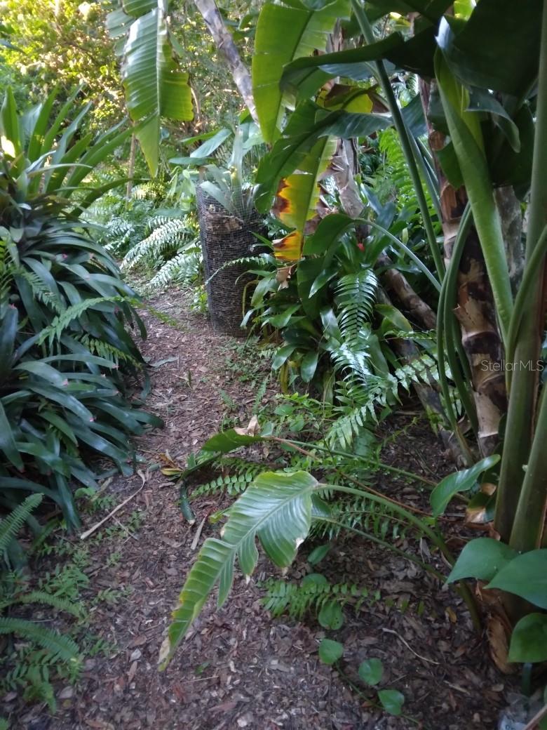 Image 39 of 41 For 2409 Berkshire Drive