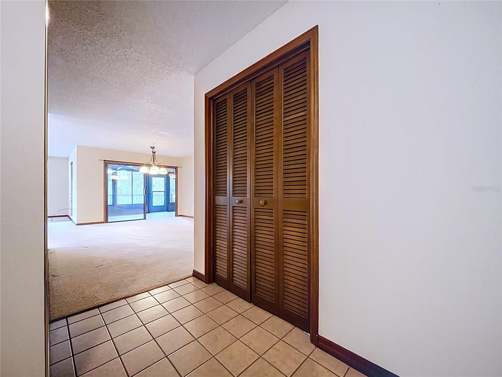 Image 9 of 57 For 6763 Trail Ridge Drive 6763