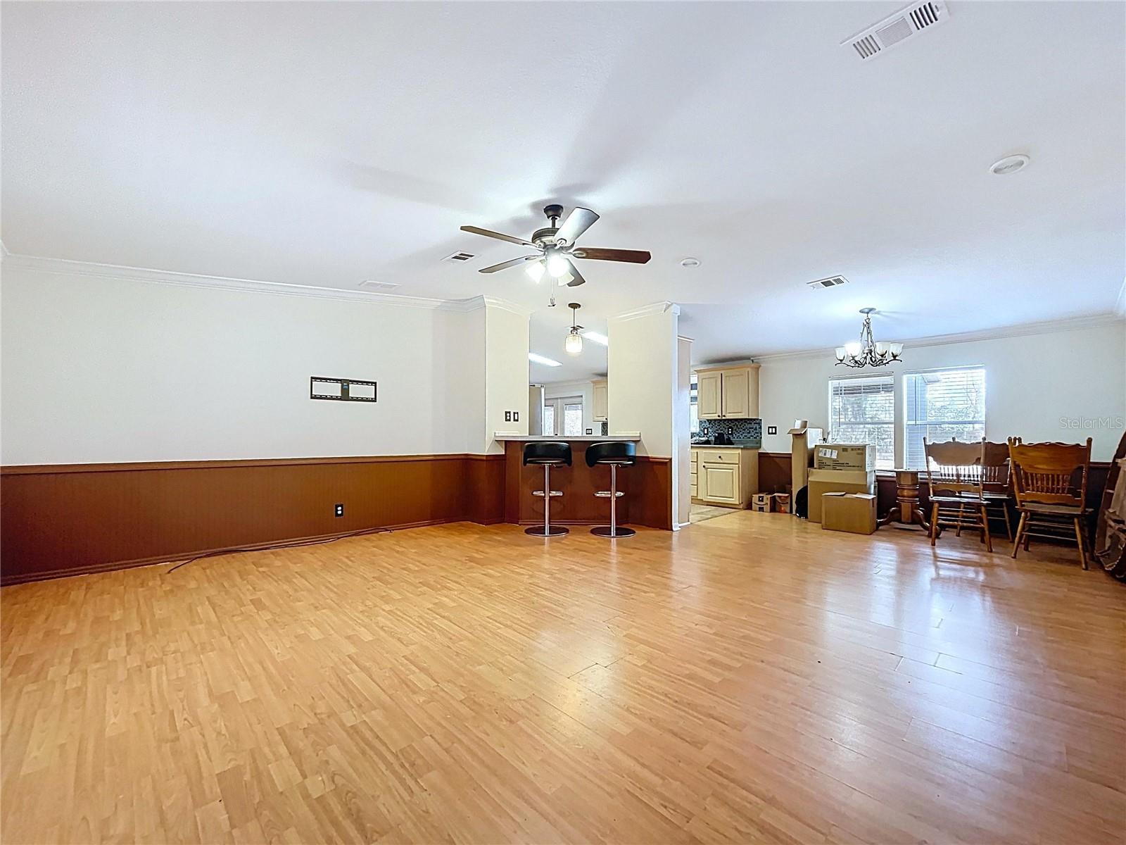 Image 35 of 79 For 15210 Rough Diamond Ranch Road