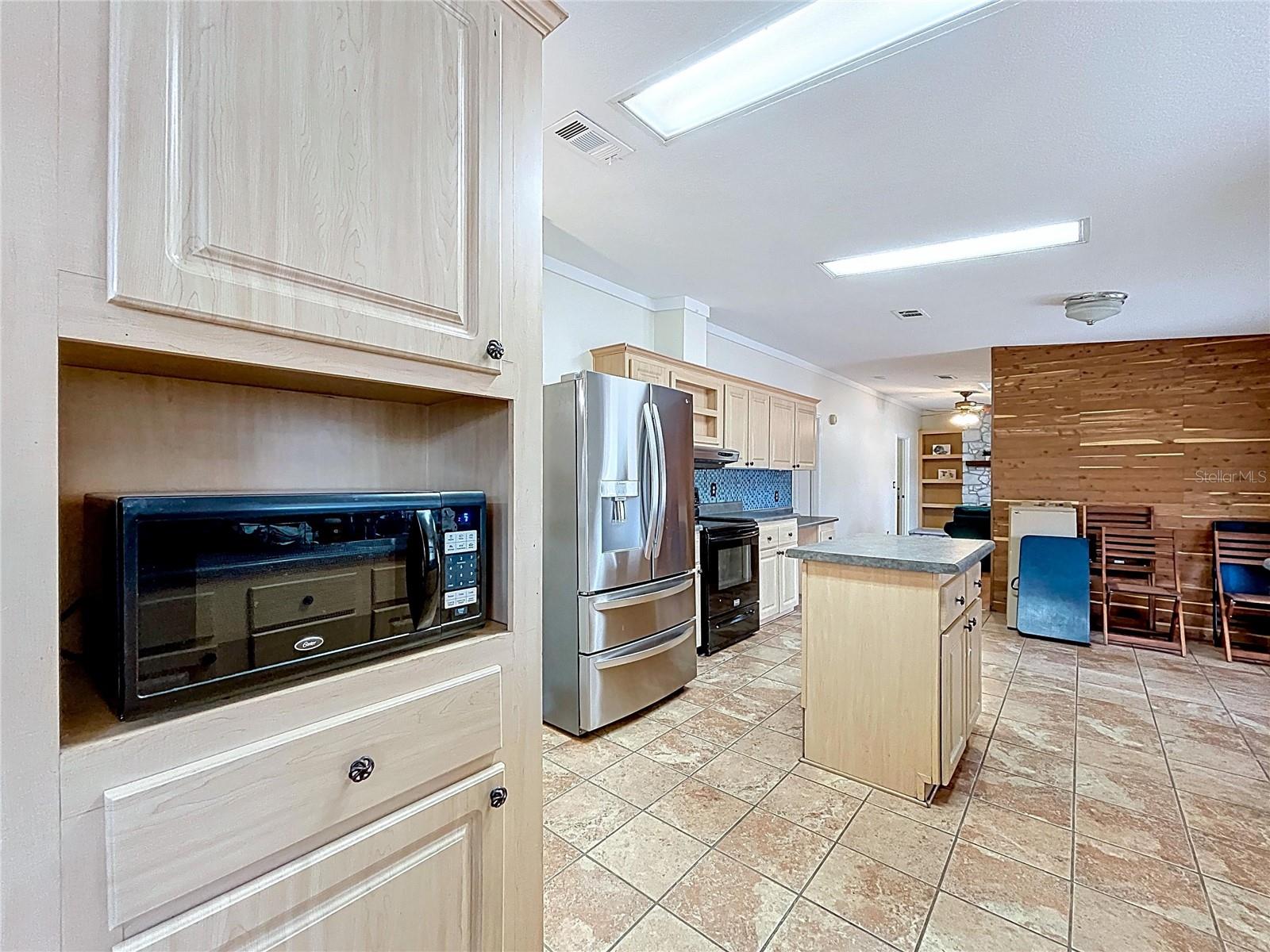 Image 39 of 79 For 15210 Rough Diamond Ranch Road