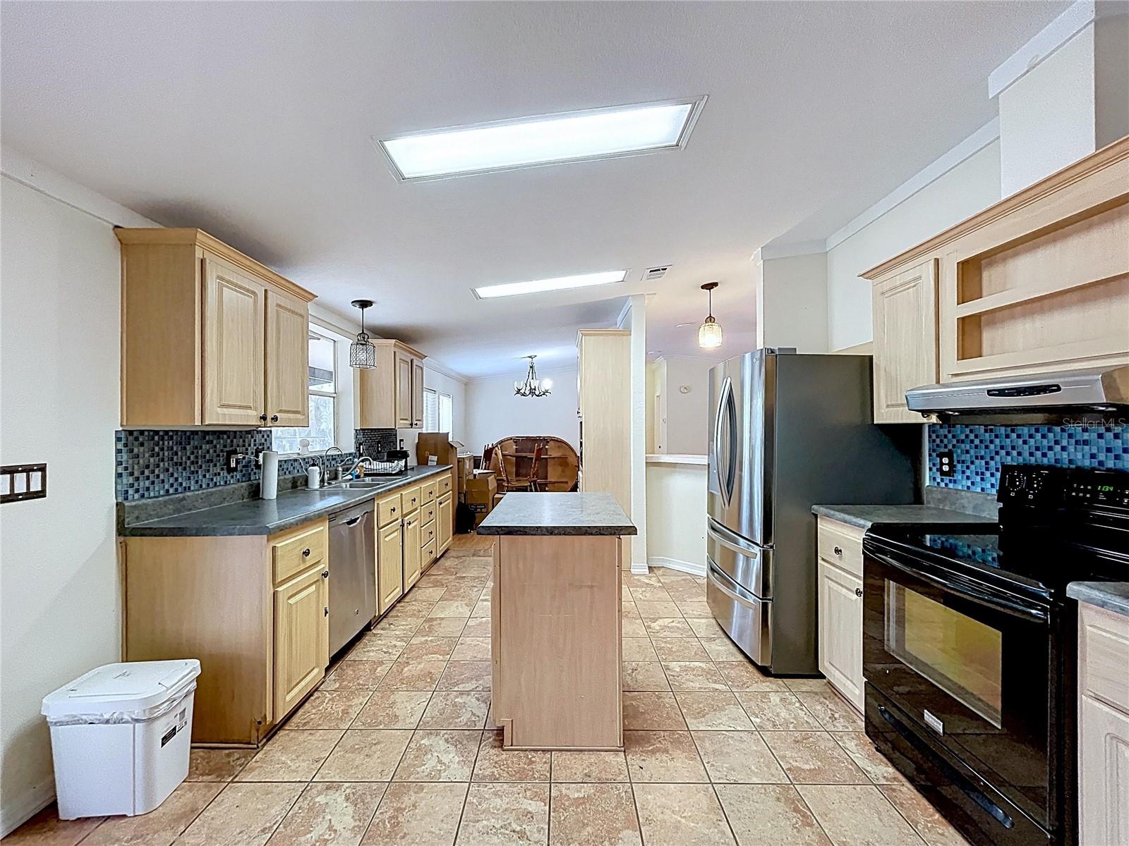 Image 40 of 79 For 15210 Rough Diamond Ranch Road