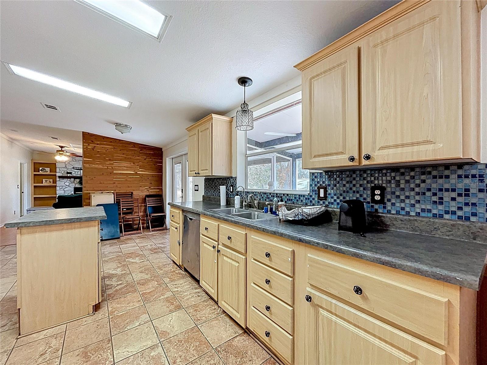 Image 44 of 79 For 15210 Rough Diamond Ranch Road