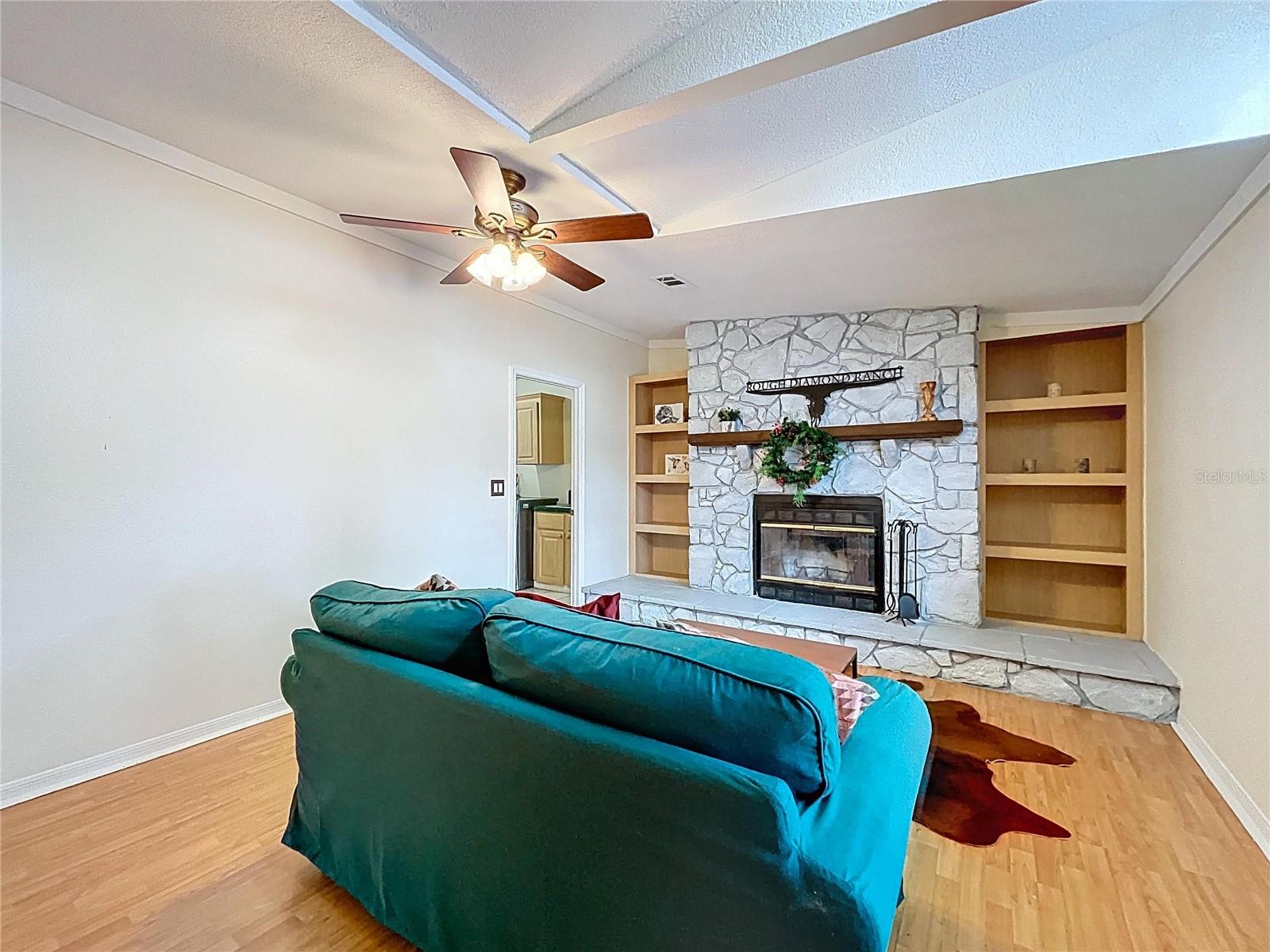 Image 49 of 79 For 15210 Rough Diamond Ranch Road