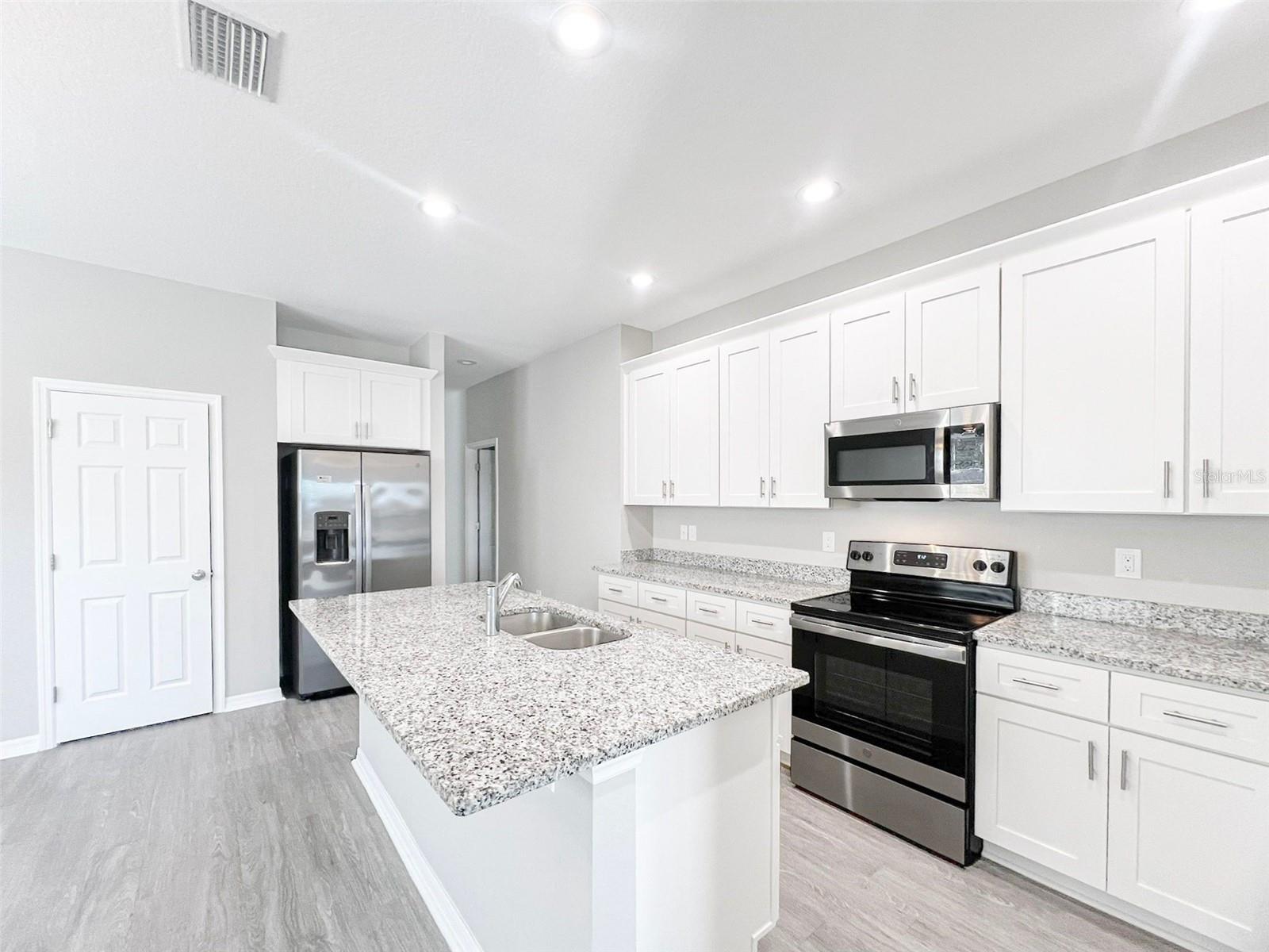 Image 8 of 20 For 3412 Cup Drive