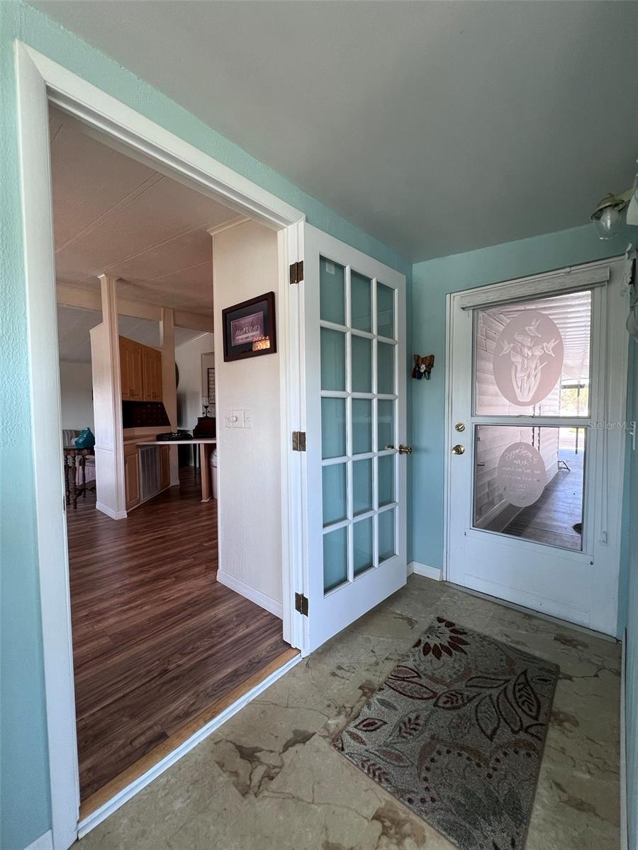 Image 21 of 59 For 2055 Floral Avenue 169