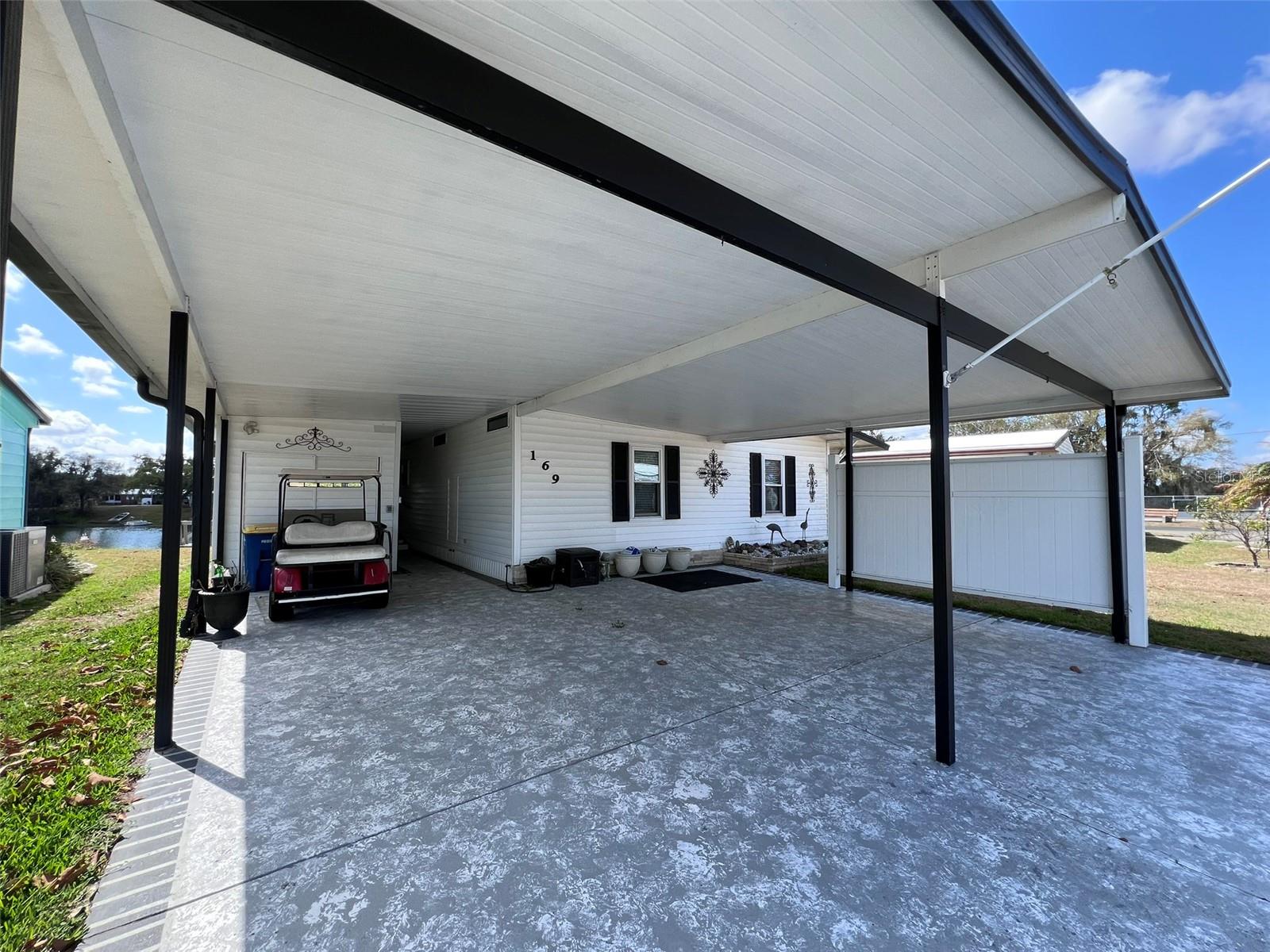 Image 4 of 59 For 2055 Floral Avenue 169