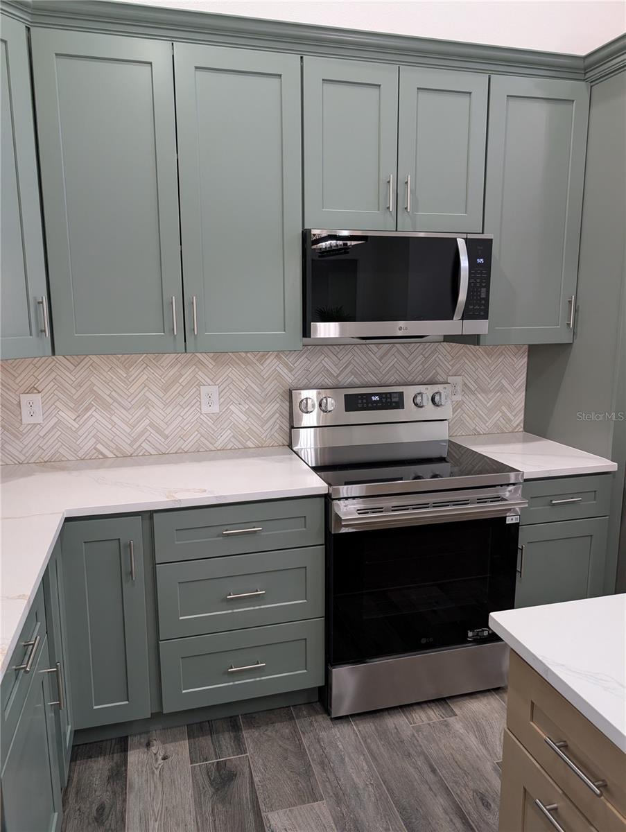 Image 13 of 76 For 3151 Rooks Road