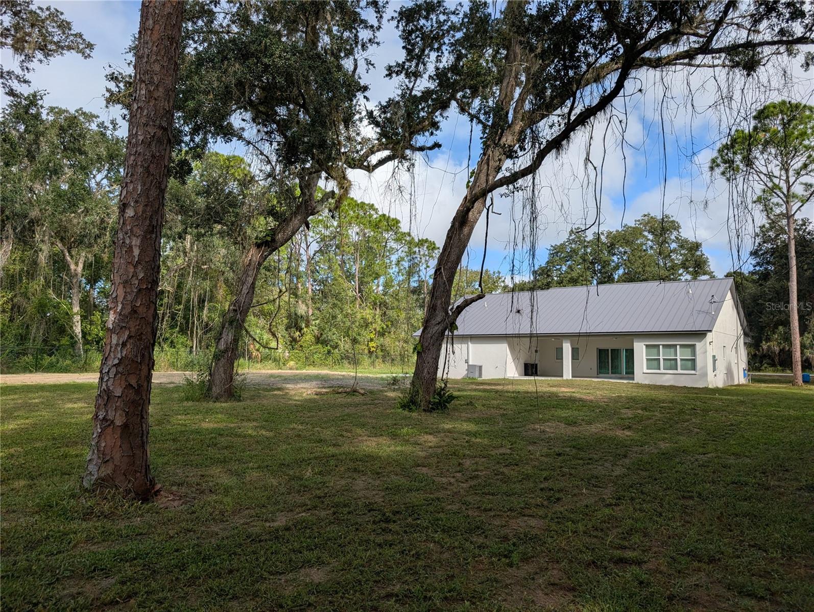 Image 29 of 76 For 3151 Rooks Road