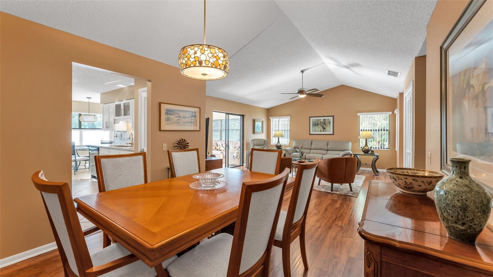 Image 4 of 47 For 2805 Wingfoot Court