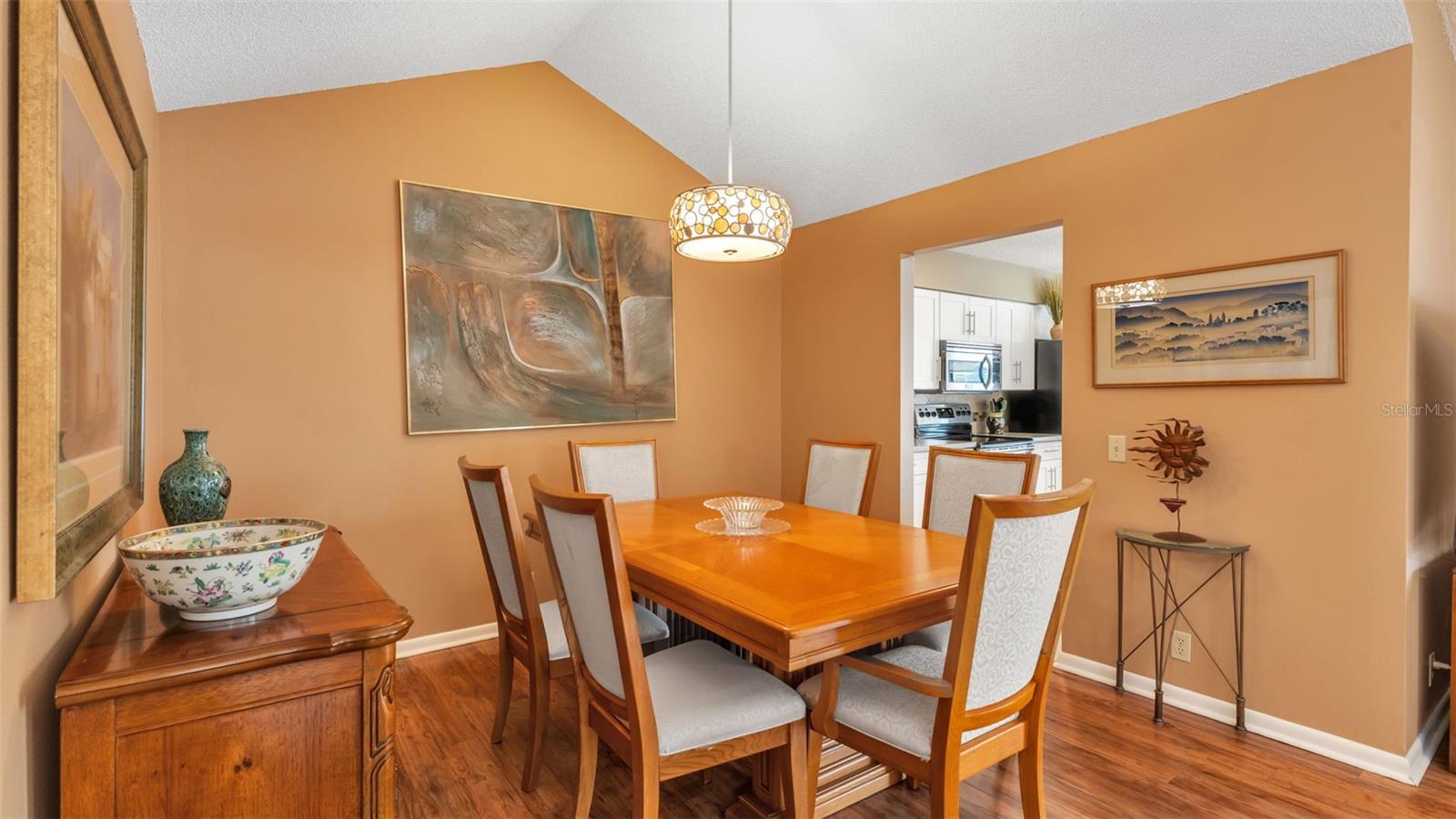 Image 6 of 47 For 2805 Wingfoot Court