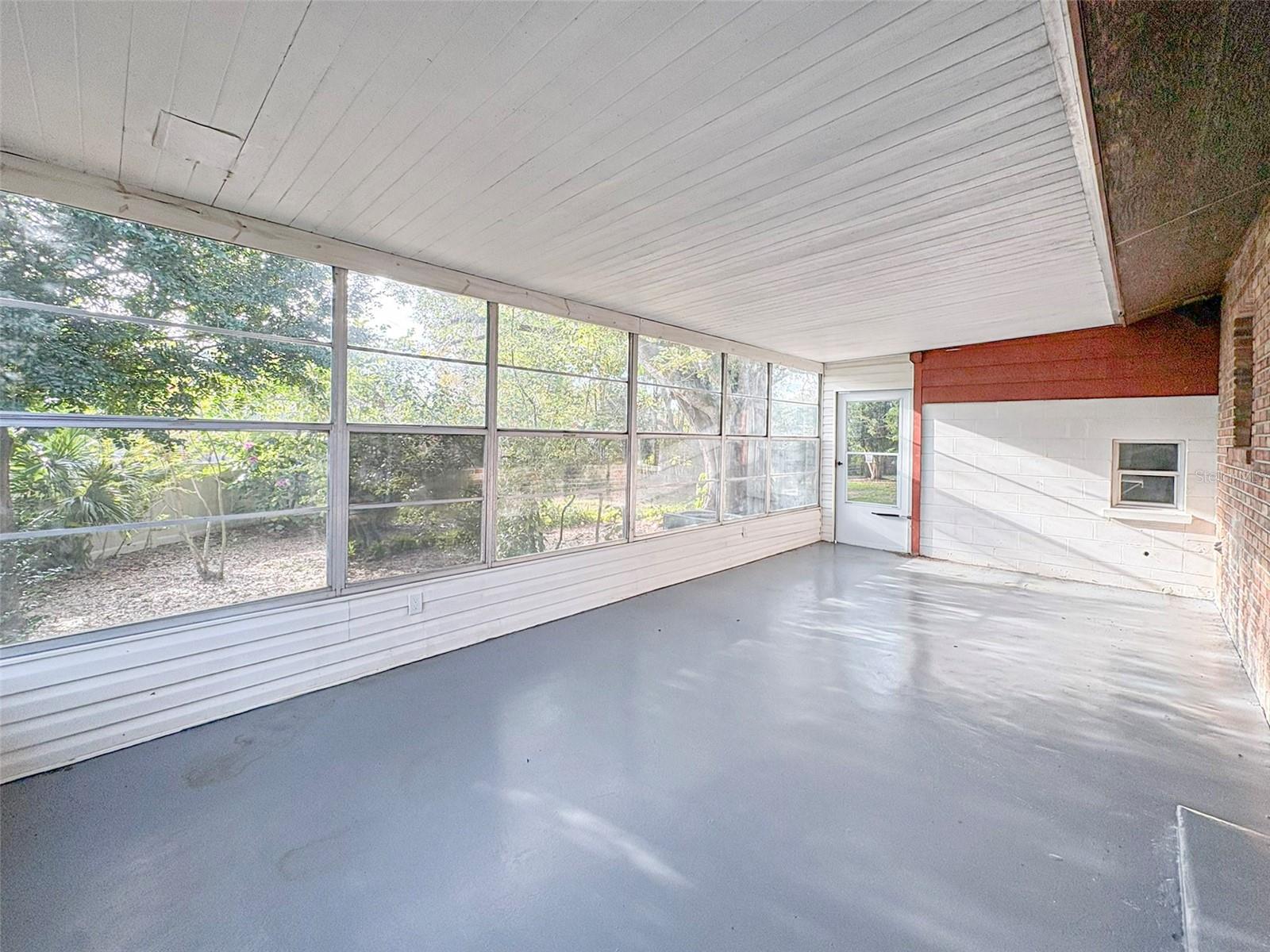 Image 17 of 29 For 1631 Monterey Lane