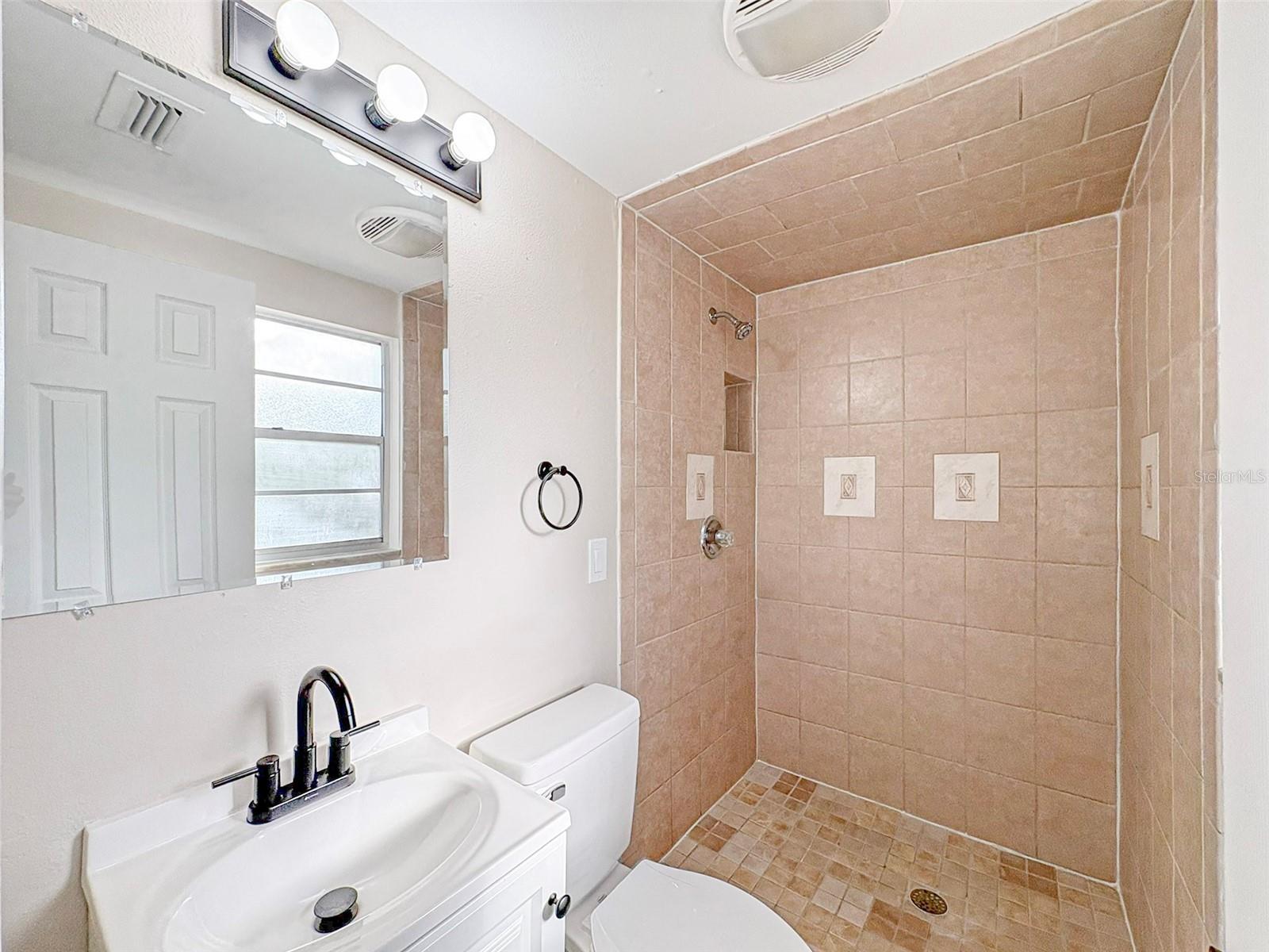 Image 20 of 29 For 1631 Monterey Lane