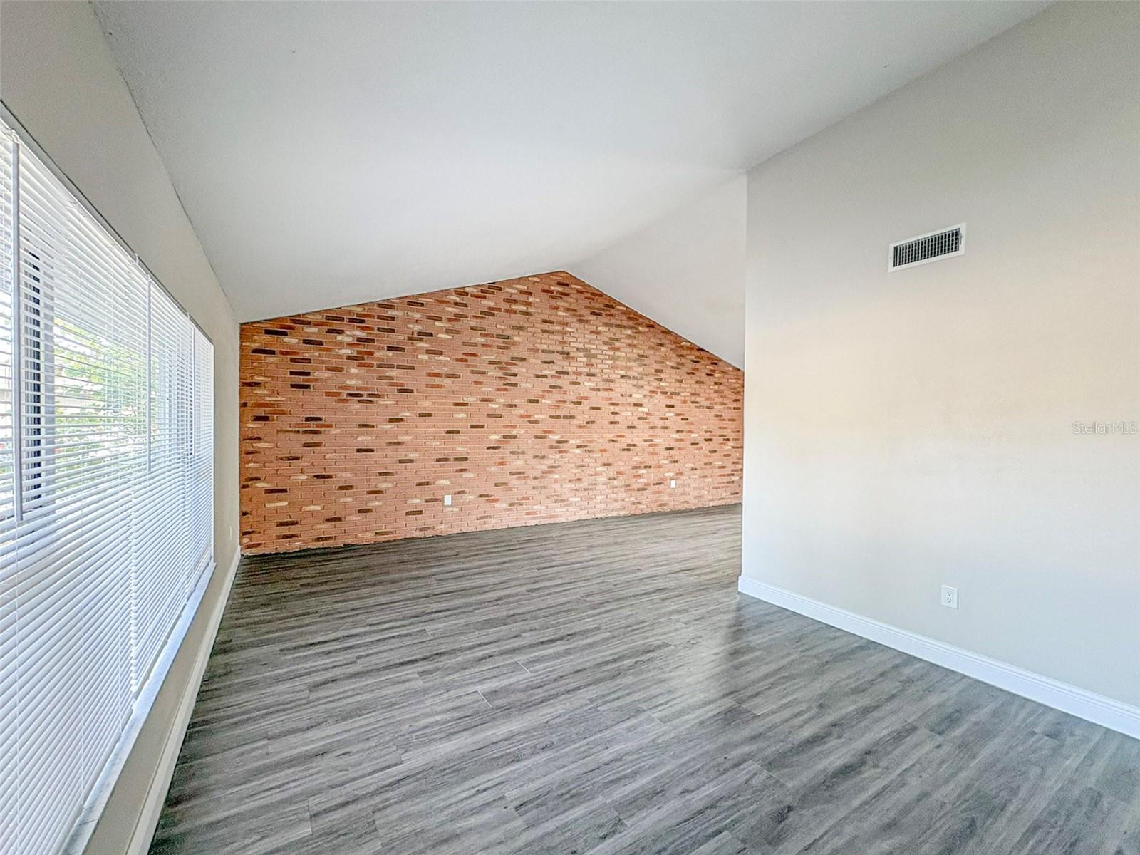 Image 7 of 29 For 1631 Monterey Lane