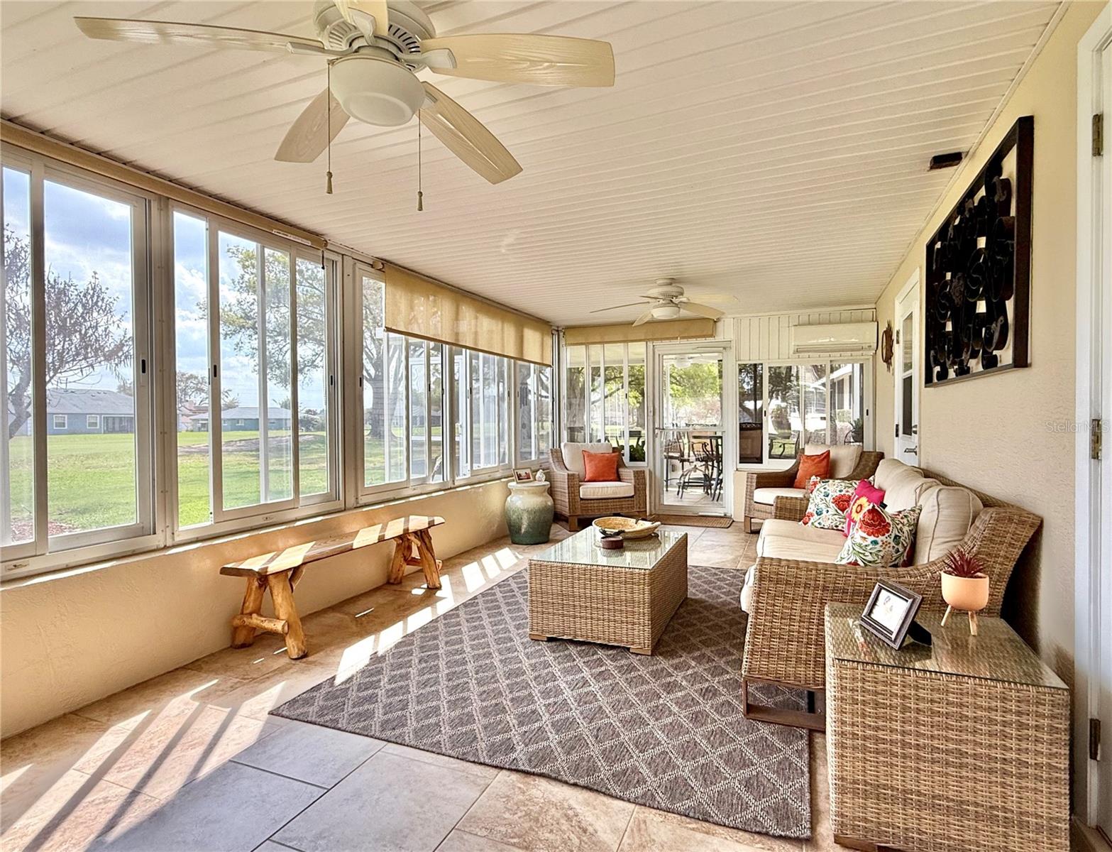 Image 19 of 49 For 233 Greensview Drive