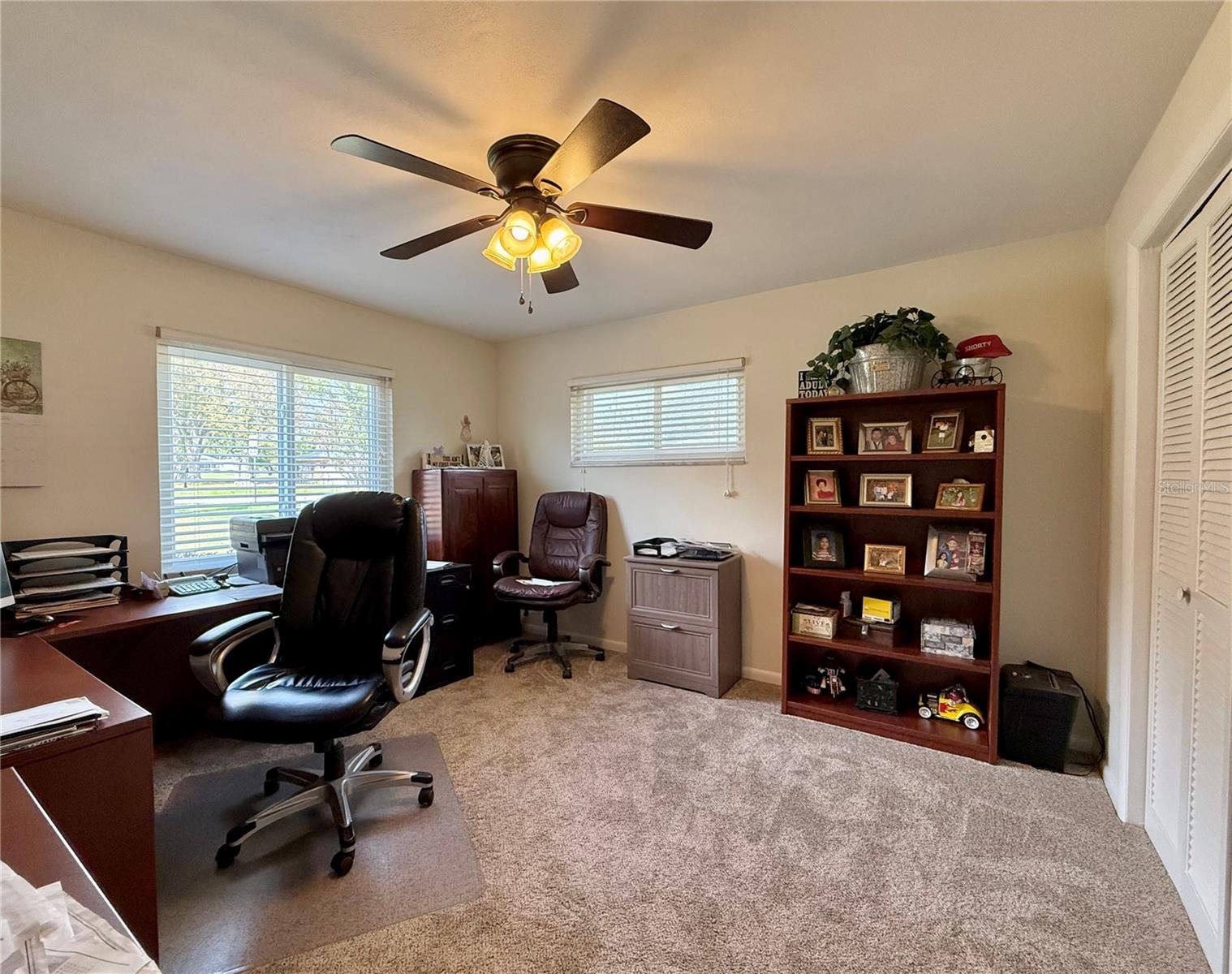 Image 34 of 49 For 233 Greensview Drive