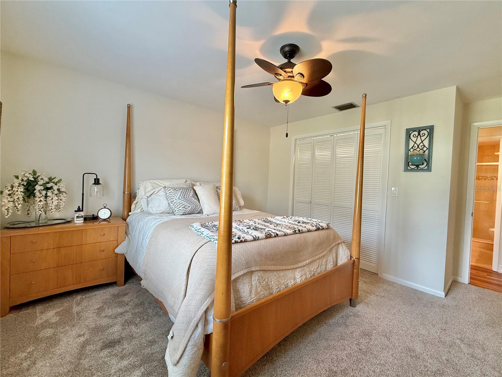 Image 40 of 49 For 233 Greensview Drive