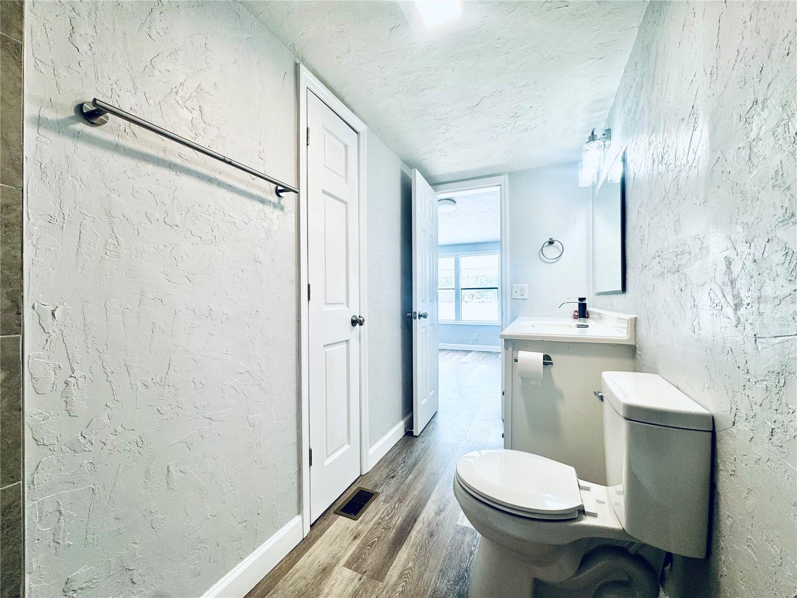 Image 16 of 39 For 4822 Rolling Meadow Drive