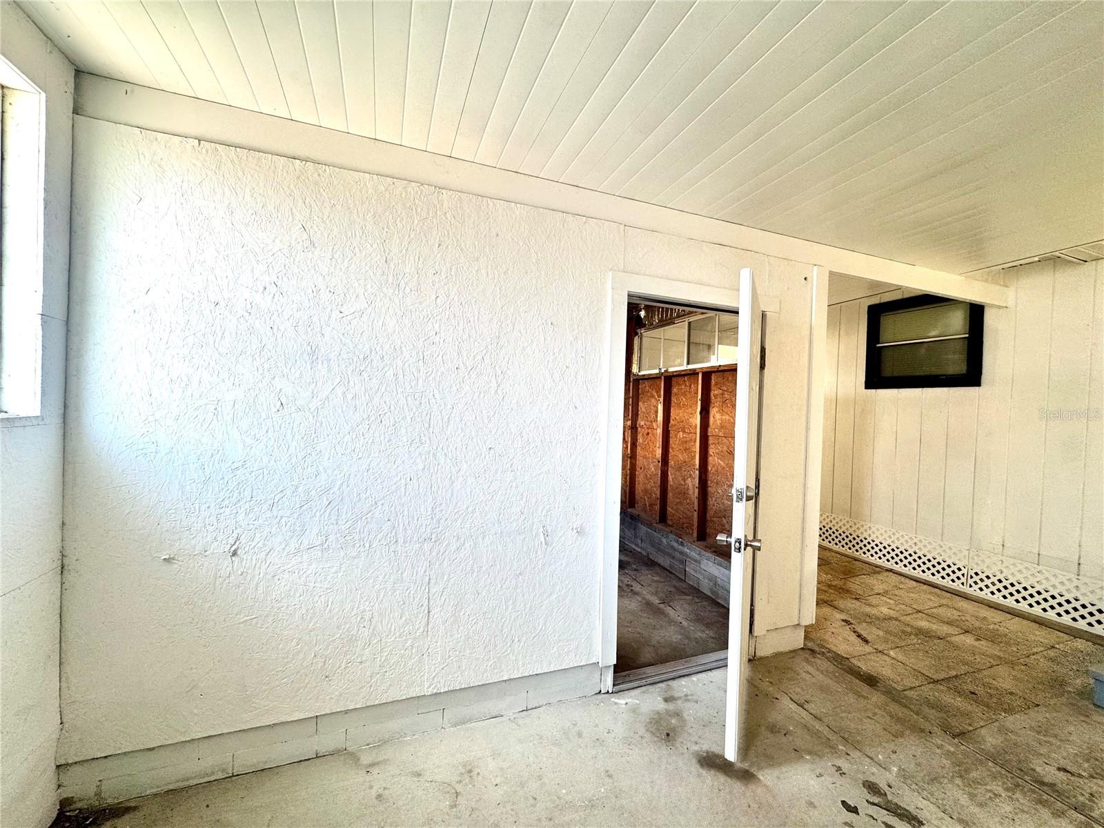 Image 31 of 39 For 4822 Rolling Meadow Drive