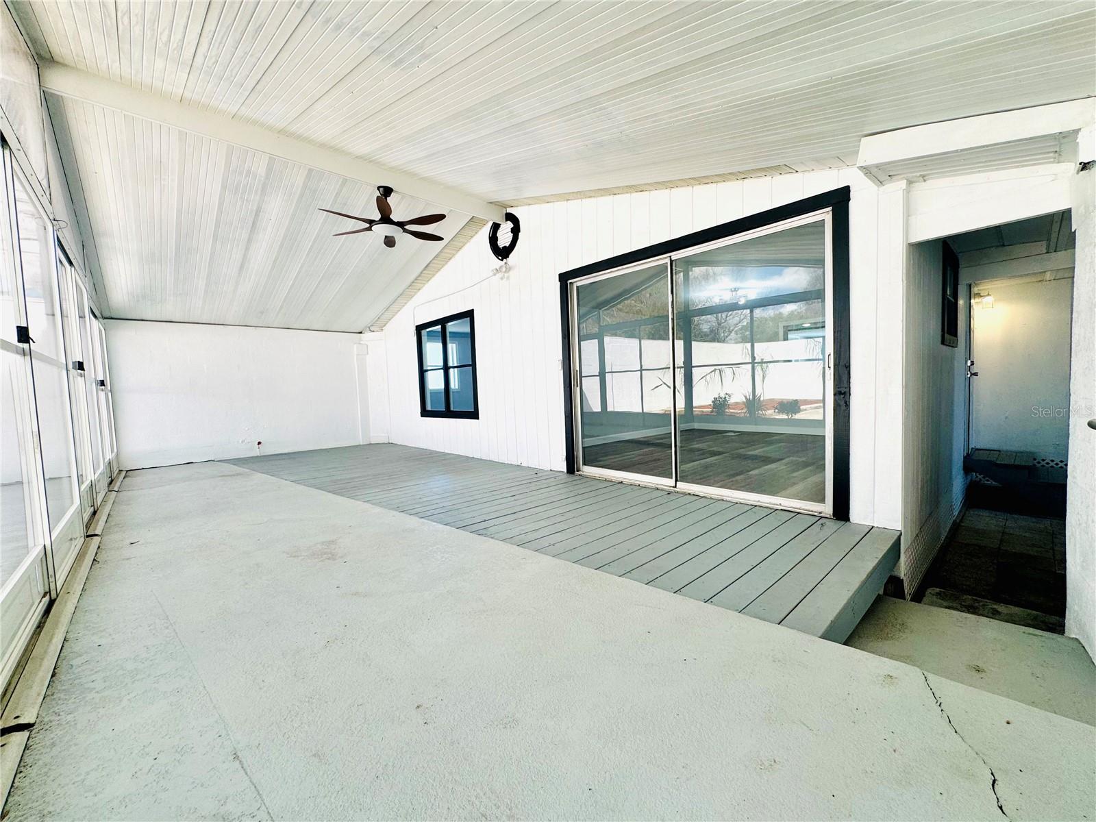 Image 34 of 39 For 4822 Rolling Meadow Drive